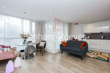 2  bedrooms flat to rent in Rope Street, Surrey Quays, SE16-image 6