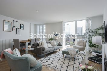 3  bedrooms flat to rent in Marine Wharf, Surrey Quays SE16-image 1
