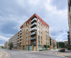3  bedrooms flat to rent in Marine Wharf, Surrey Quays SE16-image 6