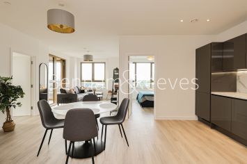 2  bedrooms flat to rent in Bermondsey Heights, Ilderton Road, SE15-image 9