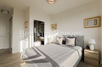 2  bedrooms flat to rent in Bermondsey Heights, Ilderton Road, SE15-image 10