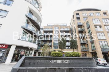 image 2  bedrooms flat to rent in Kew Bridge Road, Brentford, TW8-image 17