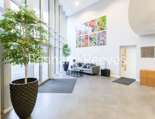1  bedroom flat to rent in Colonial Drive, Chiswick, W4-image 9
