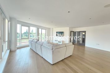 3  bedrooms flat to rent in Kew Bridge Road, Brentford, TW8-image 16
