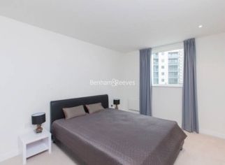1 bedroom flat to rent in Pump House Crescent, Kew Bridge West, TW8-image 3