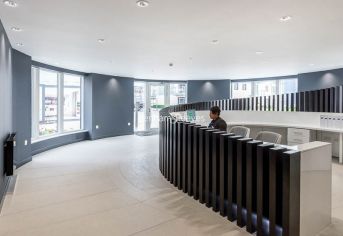 1  bedroom flat to rent in Pump House Crescent, Kew Bridge West, TW8-image 5