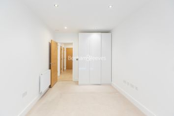 2  bedrooms flat to rent in Levett Square, Kew, TW9-image 9