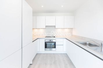 2  bedrooms flat to rent in High Street Quarter, Hounslow, TW3-image 2