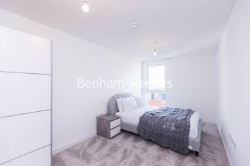 2  bedrooms flat to rent in High Street Quarter, Hounslow, TW3-image 3