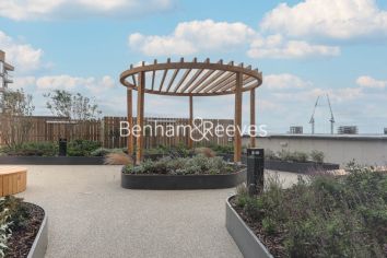 2  bedrooms flat to rent in High Street Quarter, Hounslow, TW3-image 6