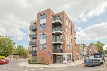 1  bedroom flat to rent in Acton Lane, Chiswick, W4-image 7