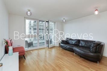 2  bedrooms flat to rent in Myrtle Court, Baltic Avenue, TW8-image 1