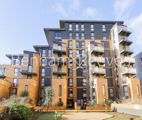 2  bedrooms flat to rent in Myrtle Court, Baltic Avenue, TW8-image 6