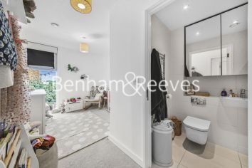 2  bedrooms flat to rent in Colonial Drive, Chiswick,W4-image 13