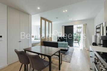 Studio flat to rent in Calville House, Brentford, TW8-image 9