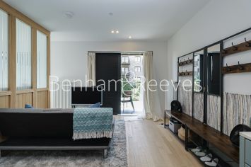 Studio flat to rent in Calville House, Brentford, TW8-image 13