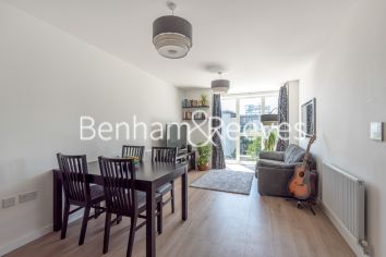 1  bedroom flat to rent in Heritage Place, Brentford, TW8-image 3