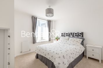 1  bedroom flat to rent in Heritage Place, Brentford, TW8-image 4