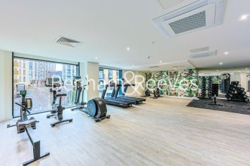 image 1  bedroom flat to rent in Kew Bridge Rise, Brentford, TW8-image 21