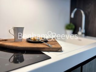 Studio flat to rent in Staines Road, Hounslow, TW3-image 7