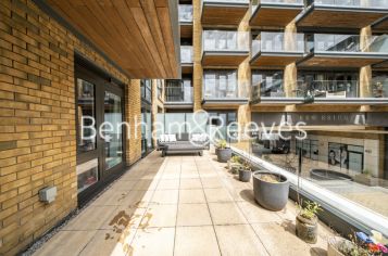 image 2  bedrooms flat to rent in Kew Bridge Road, Brentford, TW8-image 5