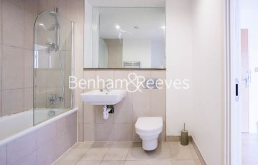 1  bedroom flat to rent in Cornell Square, Nine Elms, SW8-image 4
