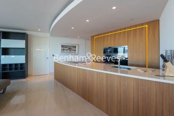 3  bedrooms flat to rent in The Tower, Vauxhall, SW8-image 5