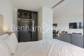 Studio flat to rent in St. George Wharf, Vauxhall, SW8-image 9