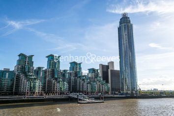 Studio flat to rent in St. George Wharf, Vauxhall, SW8-image 18