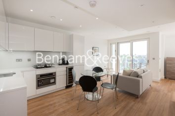 Studio flat to rent in Wandsworth Road, Nine Elms, SW8-image 9
