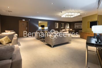 1  bedroom flat to rent in Collet House, Nine Elms, SW8-image 8