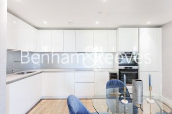 2  bedrooms flat to rent in Gladwin Tower, Nine Elms, SW8-image 2