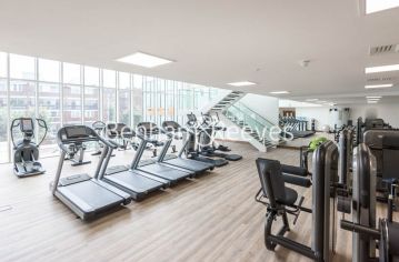 2  bedrooms flat to rent in Wandsworth Road, Nine Elms Point, SW8-image 8