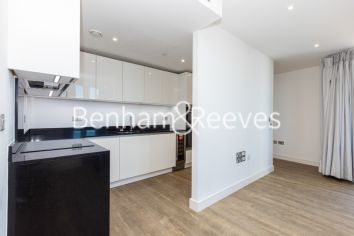 Gladwin Tower, Nine Elms, SW8 view 16