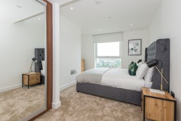 1  bedroom flat to rent in Gladwin Tower, Nine Elms, SW8-image 3