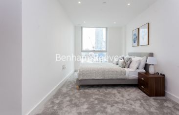 image 2  bedrooms flat to rent in Wandsworth Road, Nine Elms Point, SW8-image 3