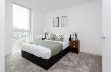 2 bedrooms flat to rent in Wandsworth Road, Nine Elms Point, SW8-image 9