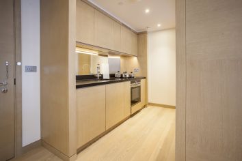 2  bedrooms flat to rent in Legacy Building, Viaduct Gardens, SW11-image 9