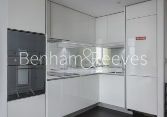 2 bedrooms flat to rent in Sky Gardens, Wandsworth Road, SW8-image 2