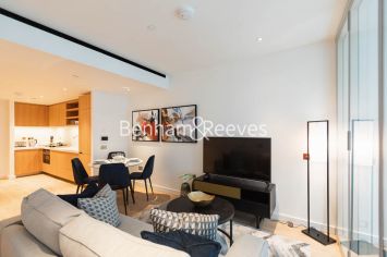 Studio flat to rent in Wilshire House, Prospect Way, Battersea, SW11-image 1