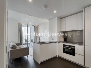 Studio flat to rent in Damac Tower, Vauxhall, SW8-image 8