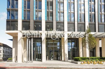 3  bedrooms flat to rent in Damac Tower, Bondway, SW8-image 17