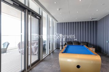 3  bedrooms flat to rent in Damac Tower,Vauxhall, SW8-image 9