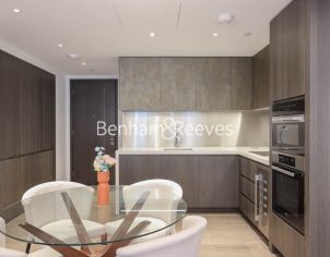 2  bedrooms flat to rent in Thames City, Vauxhall,  SW8-image 3
