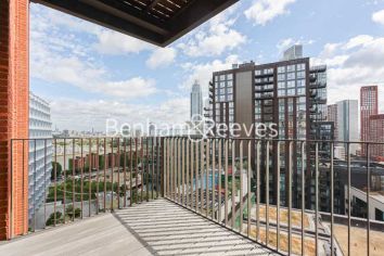 1 bedroom flat to rent in Legacy Building, Viaduct Gardens, SW11-image 11