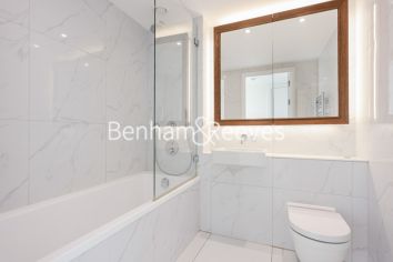 1 bedroom flat to rent in Sky Gardens, Wandsworth Road, SW8-image 4