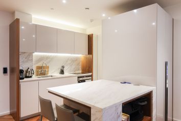 2  bedrooms flat to rent in Ambassador Building, Nine Elms, SW11-image 8