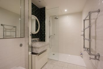 2  bedrooms flat to rent in Ambassador Building, Nine Elms, SW11-image 10