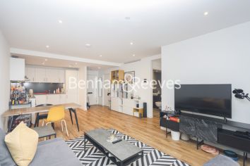 1 bedroom flat to rent in Radley House, Palmer Road, SW11-image 8