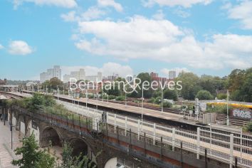 1 bedroom flat to rent in Radley House, Palmer Road, SW11-image 10